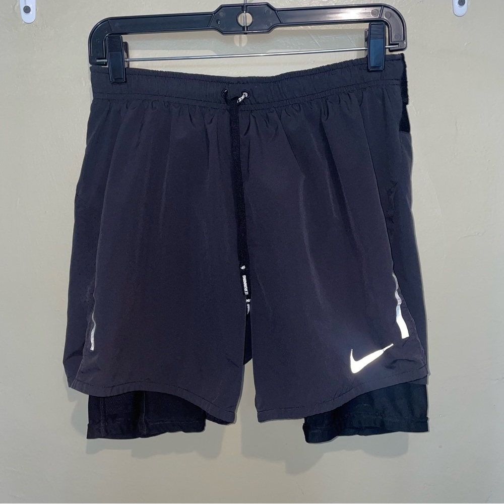 Nike Running Shorts in Black/Metallic Silver